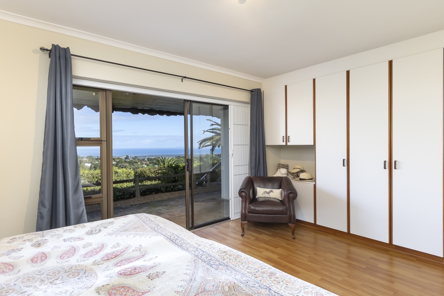 3 Bedroom Property for Sale in Helderberg Estate Western Cape